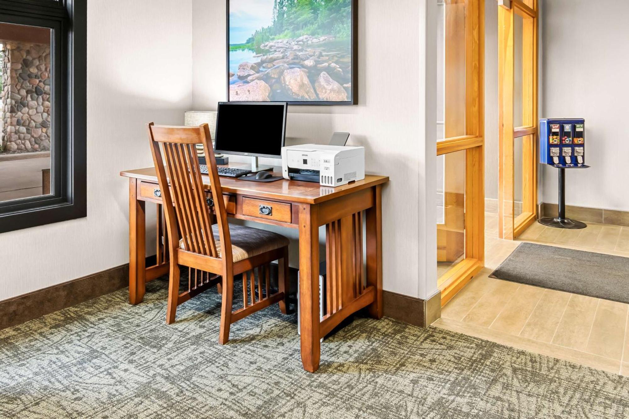 Heartland Inn & Suites, Surestay Collection By Best Western Park Rapids Exterior foto